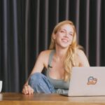 Melis İşiten Instagram – Hayat kısa, çalış Melo.
