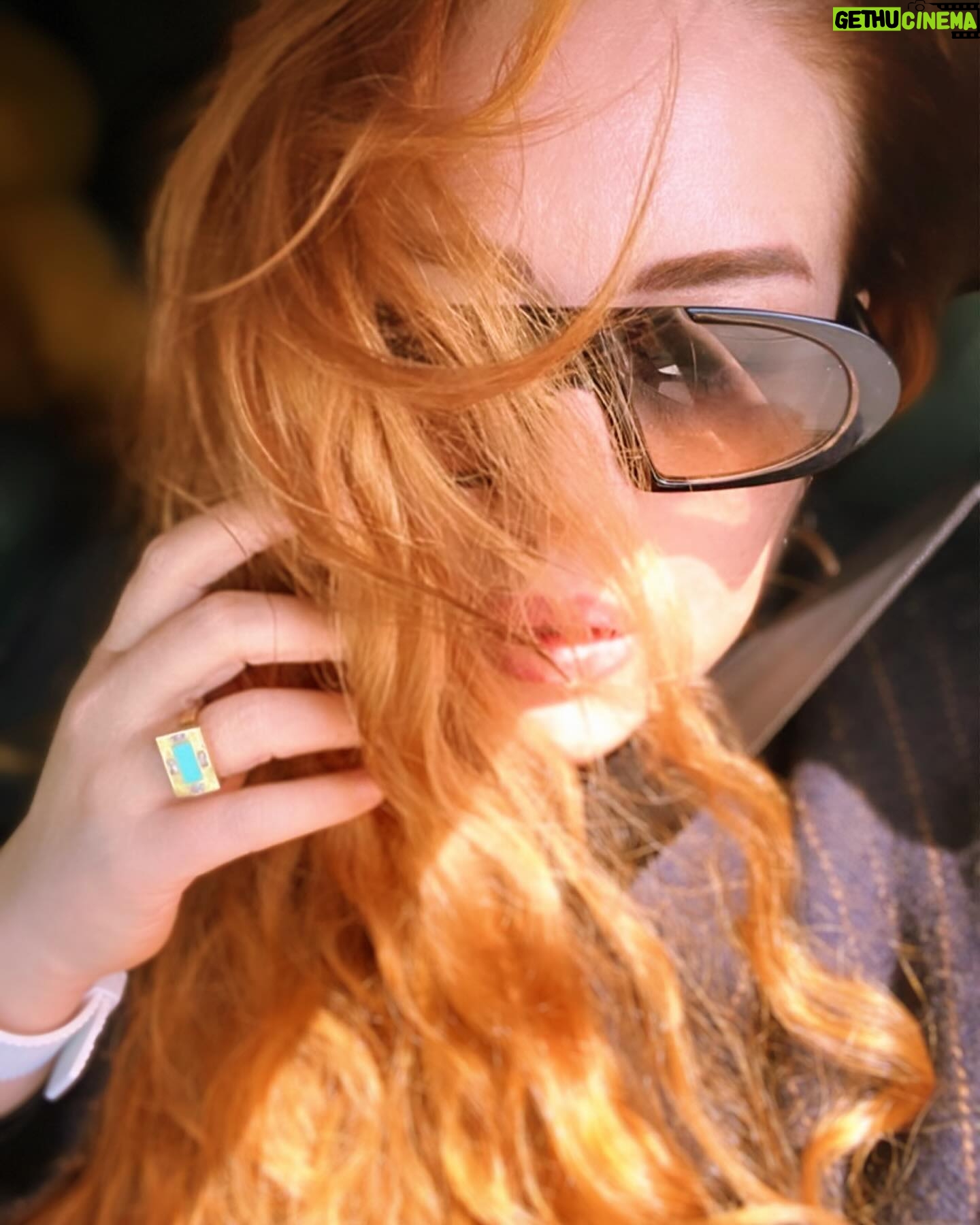 Melisa Doğu Instagram - En sevdiğim hava, en sevdiğim set zamanı 🍀