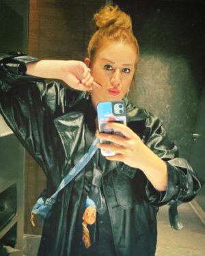Melisa Doğu Instagram - 🎵 🎧 🎤 🌻🩵 #konseregittikbiz @egecubukcu 😘👍🏻