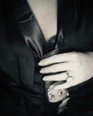 Melisa Doğu Instagram - 🎵 🎧 🎤 🌻🩵 #konseregittikbiz @egecubukcu 😘👍🏻