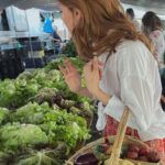 Melise Instagram - anyone get a thrill picking out fresh produce? i mean, uh- yeah me neither haha lol 🥲