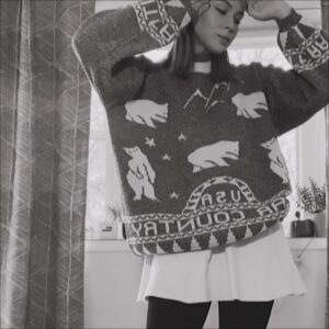Melise Instagram - a very december ootd🧸