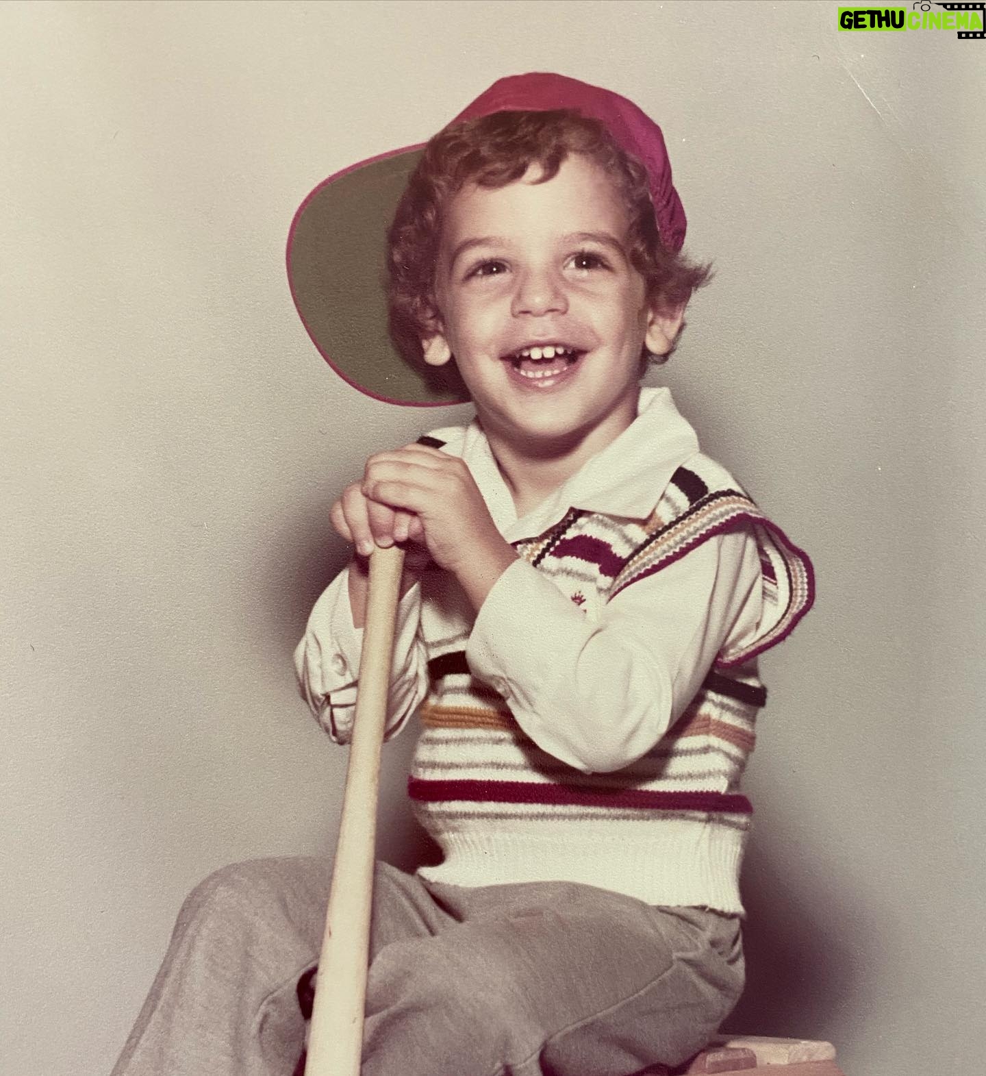 Melissa Claire Egan Instagram - Happy Birthday to this guy!!! My❤️. The greatest husband, Dad, guy, and best friend. We love you @katrosar!!!