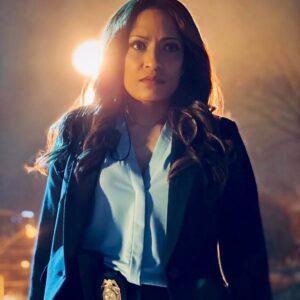 Melissa De Sousa Instagram - Parting is such sweet sorrow... Thank you @monsieurdirector @maraakil and the entire group of amazing creatives for letting me to play with you in your final season! It was such a pleasure. Congratulations to the entire #BlackLightning family! ⚡️#Tonight #TheFinalStrike #ChiefLopez🔥🔥🔥 #dccomics #cw