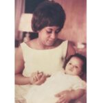 Melissa De Sousa Instagram – #HappyMothersDay to all moms. I know today is difficult for many including my friend @helena_apothaker who very recently lost her mom to the virus. My love to all of you. That is why I am in deep gratitude today that I am able to be here with my mother in quarantine and she is well. Remember to tell  people you love them while they are here. 💐💗🙏🏽 #felizdiadelasmadres 🇵🇦