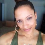 Melissa De Sousa Instagram - #Repost #FBF #Bun #Bamboo #Nameplate #QGTM #NY #Girl ❤️