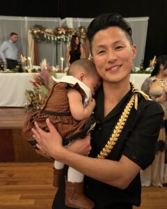 Melissa King Instagram - 1. My wedding date got drunk 🍼, she’s lucky she’s cute 👶🏻 2. My dancing with the stars audition. 3. I ❤️queer weddings. 4. Party tricks 🍾🗡️ 5-6. Fam 🖤
