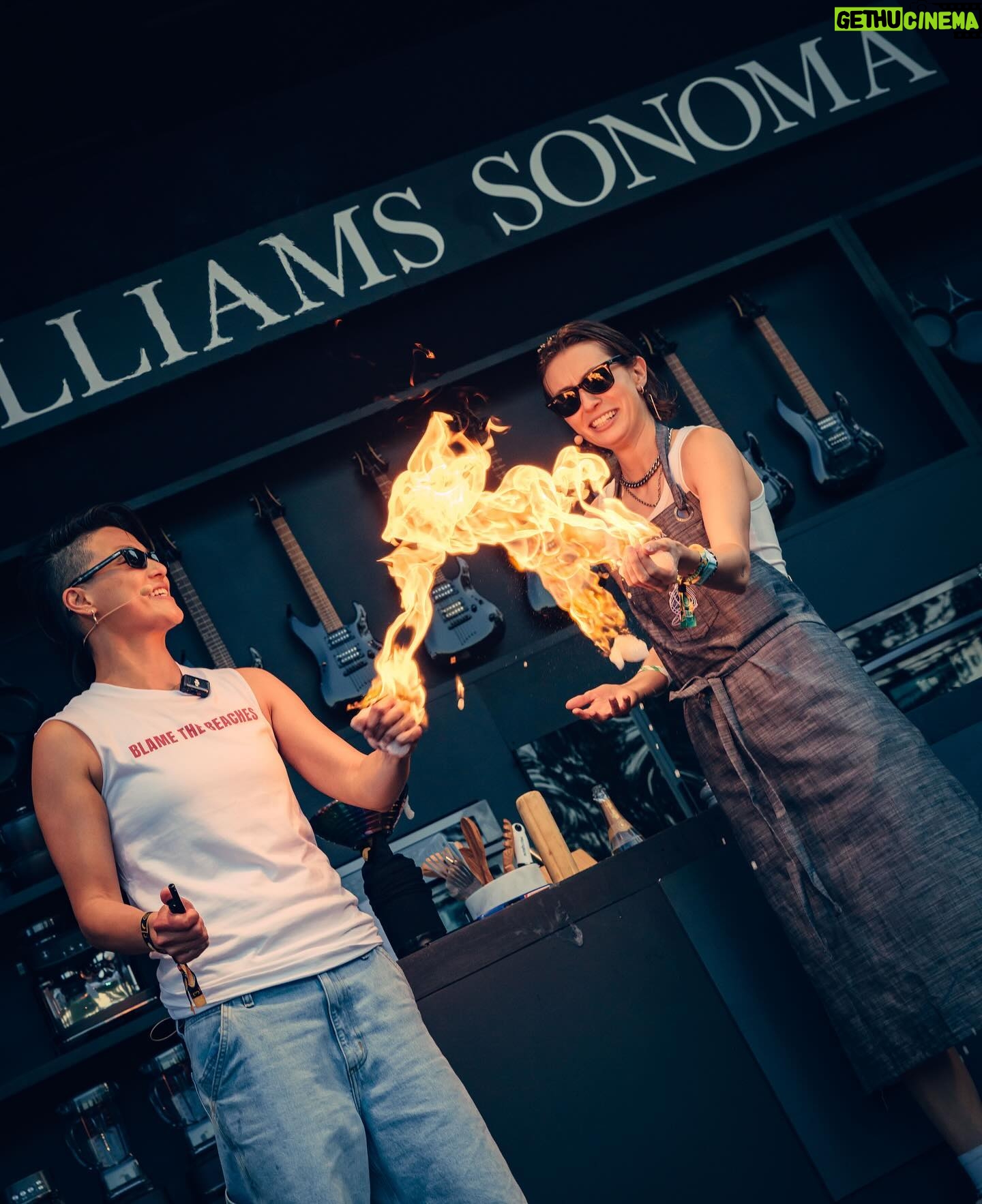 Melissa King Instagram - When I trust my friends to turn up my flambéed Peking duck demo a few notches! 🔥❄️ Full unapologetic queer rebellion at @bottlerocknapa with @thebeachesband 🤘🏽 Ice Queen @frankiefictitious ❄️👑 Fire Queen @starya_ 🔥👑