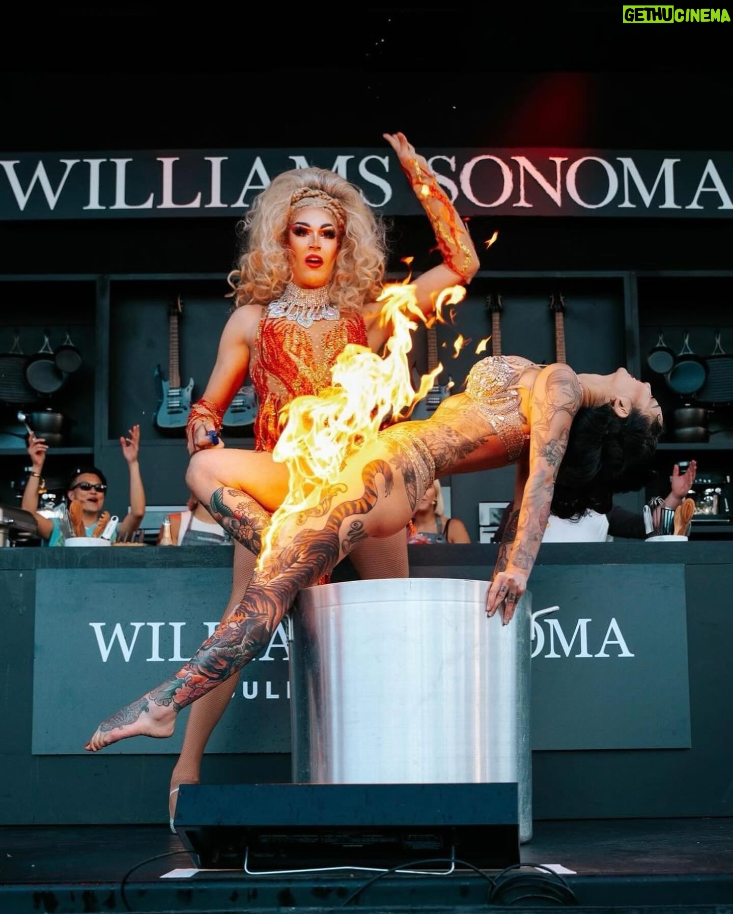 Melissa King Instagram - The girl on fire. π₯π Unhinged with @thebeachesband at @bottlerocknapa. Nothing makes me happier than sharing energy between talented friends to create something special. My culinary set was inspired by the Beaches music and their rockstar down-for-anything energy, as well as my amazing friends @frankiefictitious and @starya_ who who brought the fire and flare to bring this to life. This is just a peek at the culinary chaos that happened in 30 mins, more to share. Thank you to @bottlerocknapa @williamssonoma for trusting me and @kimkaechele and team for the support!
