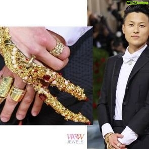 Melissa King - 9.5K Likes - The time I was at the 2022 Met Gala. 🧐🔍🤣 I promise I smiled.
designer / @thombrowne
stylist / @adamballheim
hair / @danawillcutyou
custom Chinese empress nail guards / @chrishabana
stacking diamond rings / @denakemp
finger cuff / @lilianshalom
earrings / @emigrannis
pendant & earrings / @jenmeyerjewelry