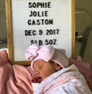 Melissa Ordway Instagram - Happy 6th Birthday to my bright, beautiful, hilarious and kind Sophie Jolie! 🎉 I am so proud to be your mom! I cannot believe my baby girl is 6 😭😭😭 remember, you promised you’ll always be my baby. #sophiejolie