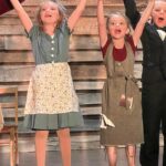 Melissa Ordway Instagram - My two little stars ⭐️ So proud of my girls! They did amazing in their first musical theatre production- ‘Annie’. They were confident, adorable, sang their hearts out and blew me away! And the best part was how much fun they had and how they wanted to go back on stage and perform again! #annie #musicaltheatre