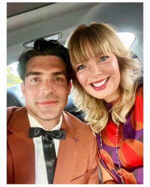 Melissa Peterman Instagram - Yesterday we celebrated women in media, and frankly, we should be doing this everyday. Thank you #gracieawards @melissapeterman @hallmarkchannel