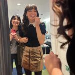 Melissa Villaseñor Instagram – This was a real lovely treat for me. Tune in tonight  @colbertlateshow @stephenathome loved havin my sis there with me ❤️🥹