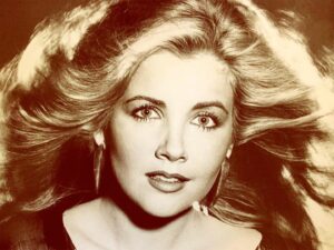 Melody Thomas Scott Instagram - #throwbackthursday My first shoot with @dick_zimmerman #1981 #bobolive @wingheart5 @patty.zimmerman.965 #careerchangers @youngandrestlesscbs @cbsdaytime @cbswatch #careerchanger #helmsbakerybuilding #photography #photographer #sizzle #hair #makeup #wardrobe #instagraMELable