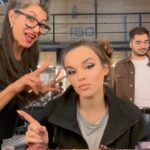 Melody Ruiz Instagram – Esta noche inauguramos programa y tengo que hacer mención al pedazo de equipo que hay detrás para hacer posible cada gala… Desde Peluqueria, maquillaje, estilismo, técnicos de luces, sonido, producción, dirección y muchísimos más que me dejo. @gestmusic 
22:50 en Telecinco “La Mejor Generación”