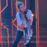 Melody Ruiz Instagram – Lo prometido es deuda, aquí os dejo “El Mundo”. Cuando escuchaba la versión original no podía evitar emocionarme, me encanta este tema! Y como sé que os encanta que os comparta momentos detrás de cámara os dejo el ensayo 🥰