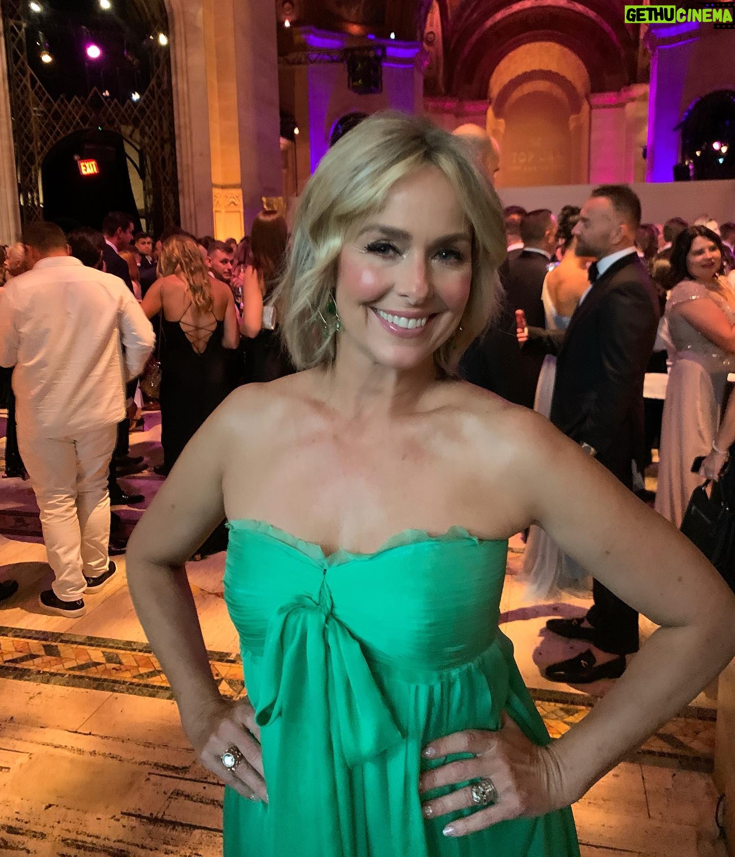 Melora Hardin Instagram - Event tonight in NYC 💖