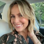 Melora Hardin Instagram – New haircut, same me 🌸 Thanks @adamcampbellhair 💇‍♀️ I love it!
