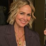 Melora Hardin Instagram - Thought this would be a SUITable post for tonight 😉 👔