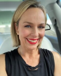 Melora Hardin Instagram - I just want to thank all of YOU for being so supportive and amazing during this @dancingabc DWTS journey. Seeing all your comments, votes and love is keeping me going! Hope everyone is enjoying this awesome season! It’s so much fun❤️