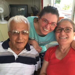 Meltem Gülenç Instagram - Canımmm babammm iyiki babam olmuşsunnn sağlıklı, mutlu uzuuuuunnnn yıllar bizimle ol💕💕💕💕😘😘😘😘