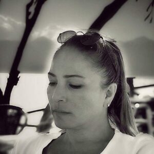 Meltem Gülenç Instagram - #arzuaydın#tşkederimarkadaşımnegüzelbirfotoolmuş😀💕