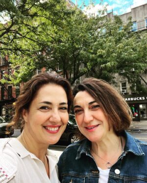Meltem Cumbul Instagram - Canım çocukluk arkadaşımla New York Sokaklarında, Amerika 🗽