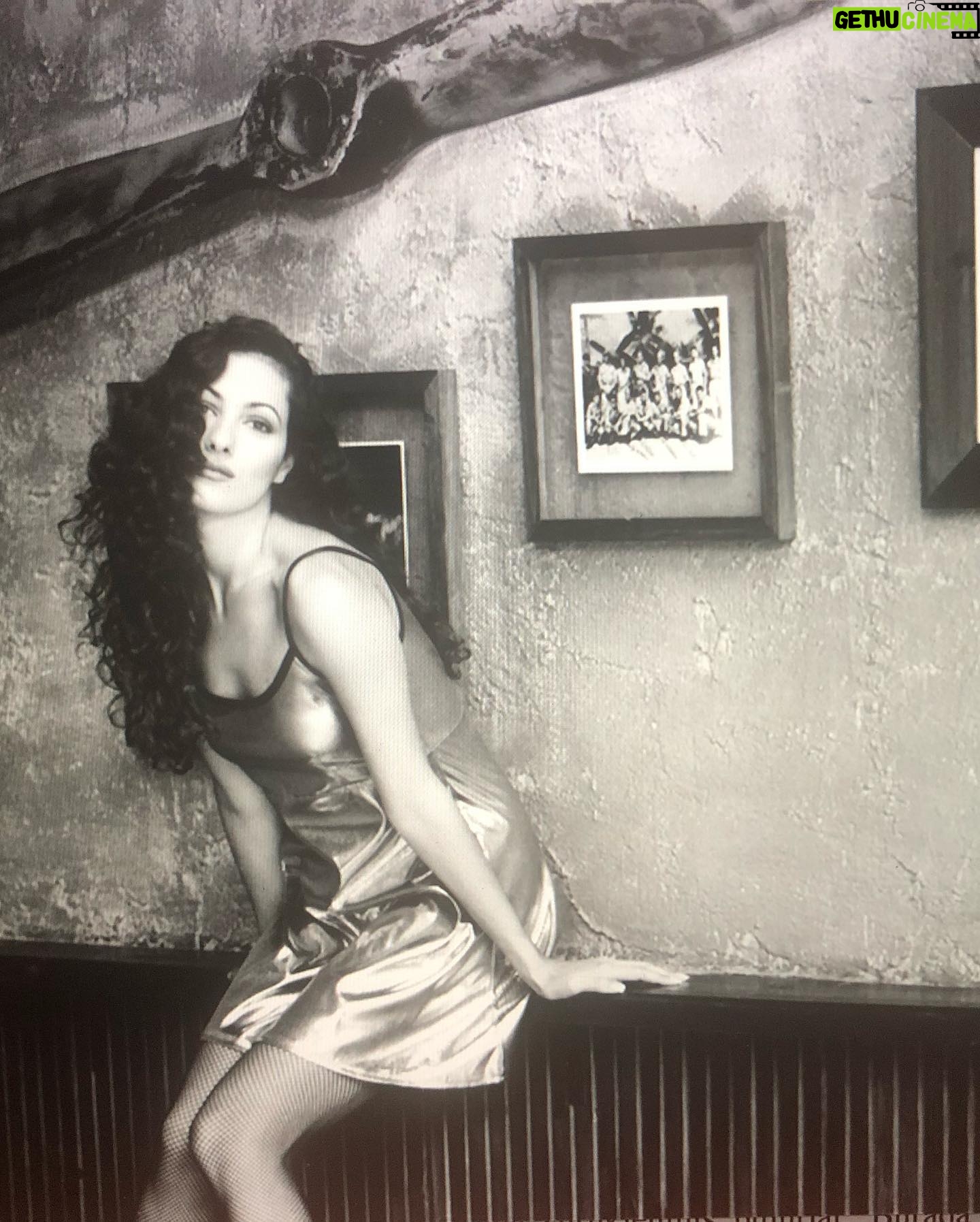 Meltem Cumbul - 21.4K Likes - 📷@korayerkaya #20’liyaşlar #20yearschallange