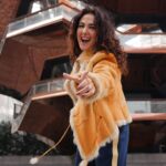 Meltem Cumbul Instagram - Yaşa Fenerbahçe 💛💙 📷 @gizem.eras