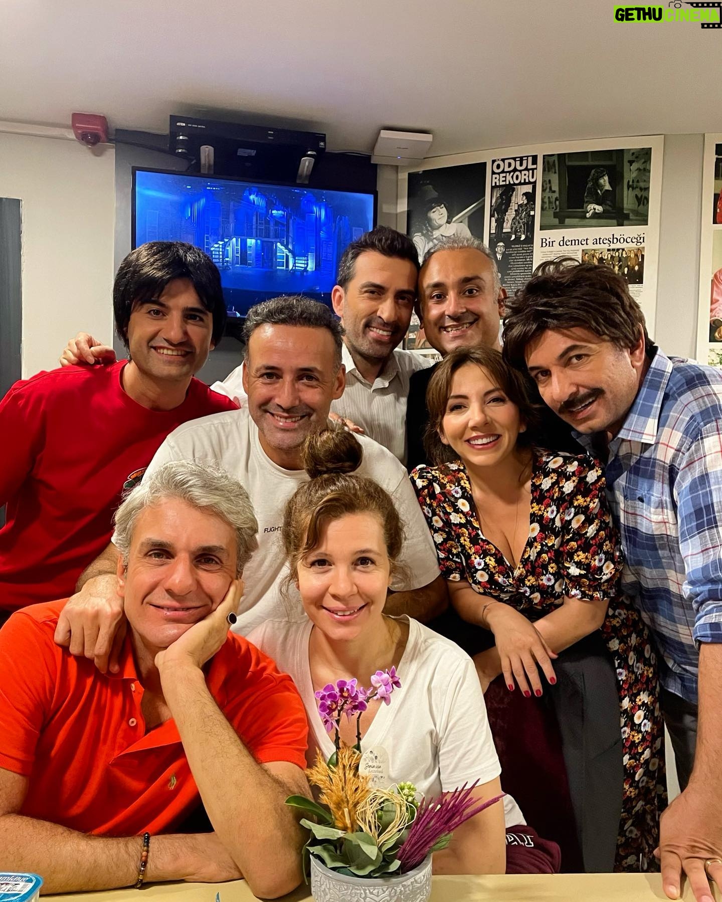 Meltem Yılmazkaya - 3 Likes - Basladik🍀
11. Sezon 🧿
@guldurguldur