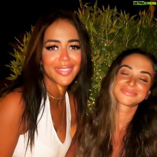 Menna Samaha - 5K Likes - Vacation mode is on 🪩