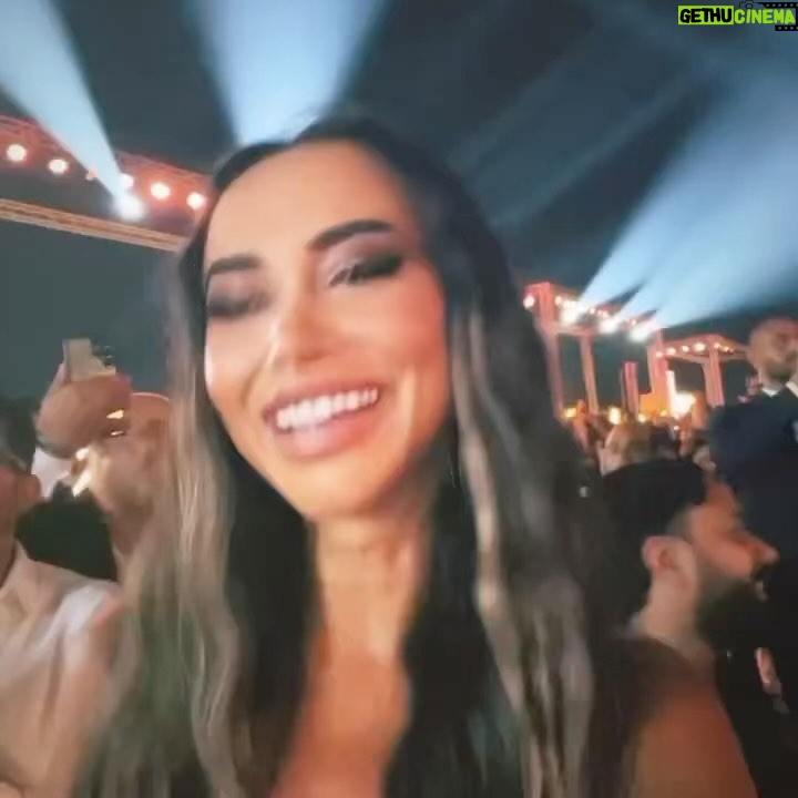 Menna Samaha - 2.5K Likes - 🖤
In @ranimamin.designs