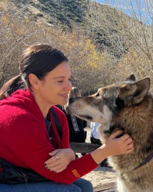 Meredith Salenger Instagram - It’s been a long time since I have bonded with a wolf. What a magical day. What a wonderful time @wolfconnection. You can tell in the 4th photo, that I am crying. I was so moved. This was beyond special.