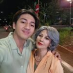 Meriam Bellina Instagram - Working laughing dan capek bersama dalam sinetron Tajwid Cinta❤️🙏🤗👍 #semogaberkah#soblessed #dibawahappy