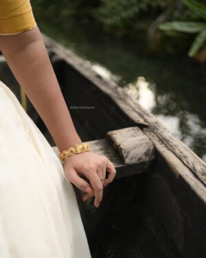 Merin Philip Instagram - Write a caption... Pic - @sharon.shyam 

Gorgeous : @merinmaryphilip 

Hair & Makeup : @soumyashyam_makeupartist 

Accessories : @urvasi_ernakulam 

Outfit : @kiara_btq 

Special thanks @dibeeshdas 

@sunuprathapan 

@_ajmalaju___ 

@signaturebysiva 

@jishnurejimon 

—————————————-
@nikonindiaofficial Z9
——————————————

#sharonshyam #sharonshyamphotography #storiesbysharonshyam #trendingsong #instareels #instalikes #weedingphotography #weedingreels #reelskerala #réel #reelsindiaofficial #reelsitfeelsit #trendingreels #verityreels #veritybook ##weedinghairstyle #weddingmoments #reelsfeelit ❤️#reelsnew #reelvideo #reelsinstagram❤️💯 #reelskeralaofficial #creativephotography #creativeminds #creativeminds #nikonindiaofficial
#nikonindia #onam Pic - @sharon.shyam 

Gorgeous : @merinmaryphilip 

Hair & Makeup : @soumyashyam_makeupartist 

Accessories : @urvasi_ernakulam 

Outfit : @kiara_btq 

Special thanks @dibeeshdas 

@sunuprathapan 

@_ajmalaju___ 

@signaturebysiva 

@jishnurejimon 

—————————————-
@nikonindiaofficial Z9
——————————————

#sharonshyam #sharonshyamphotography #storiesbysharonshyam #trendingsong #instareels #instalikes #weedingphotography #weedingreels #reelskerala #réel #reelsindiaofficial #reelsitfeelsit #trendingreels #verityreels #veritybook ##weedinghairstyle #weddingmoments #reelsfeelit ❤️#reelsnew #reelvideo #reelsinstagram❤️💯 #reelskeralaofficial #creativephotography #creativeminds #creativeminds #nikonindiaofficial
#nikonindia #onam