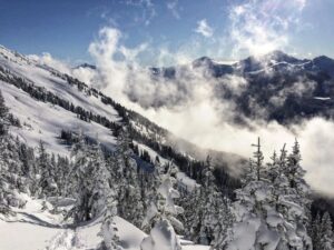 Merritt Patterson Instagram - Not enough time spent in the alpine this year 🌨️ Daydreaming about it
Fresh air
Cold face 
Legs burning 
Happy heart
