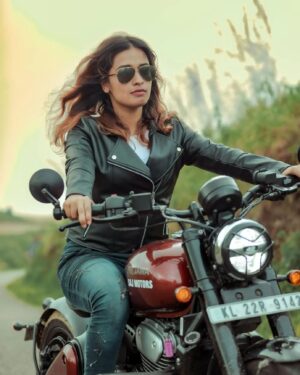 Mersheena Neenu Instagram - 