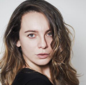 Merve Altınkaya Instagram - #headshot #natural #nomakeup 📸 @onuraykutlu 🙏🏻