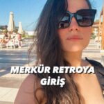 Merve Polat Instagram - MERKÜR RETROYA GİRİŞ !!! Kimler böyle 💣 Aynı biz dediğine gönder 🤪 Ayrıca rabbim neylerse güzel eyler❤️Şükür 😌🙏🏻 #merkürretrosu #burçlar #gezegenler #