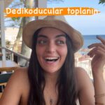 Merve Polat Instagram - ANNE&BABA TARAFINA YOLLA😂DEDİKODU ATA SPORUMUZ DİYEN YORUMA 😂😂😂 @cemalcancanseven seni aşşşırı seviyoruuum😂😂 @ibrahimselim #dedikodu #akraba #ilişkiler #iletisim #aile #gossip #family