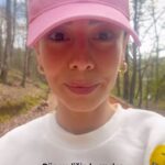 Merve Sevi Instagram – Bu aralar elimde ekmekle yakalanıyorum 🤷🏻‍♀️