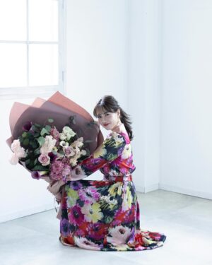 Mew Azama Instagram - 💐💐💐

「安座間美優の美書道」
1年間ご覧いただきありがとうございました🩷

また違う形で披露できる日を
楽しみにしていてください！

#安座間美優の美書道#安座間美優書#美優書#みゅう書#書道#shodo