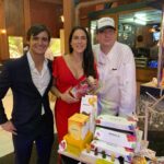 Mey Santamaría Instagram - Con @CATACHILE Presentando en la Fiesta Internacional Del Vino 2019 en Cuba a @boketoconfiteriacl que no puede ser más delicioso, sin azúcar, sin gluten, certificados y con 60% de cacao. Una verdadera delicia!Ideal para diabéticos y para todos los que tratamos de dejar La azúcar fuera de nuestra vida💞 #cuba #lomejordechile #confiteriadeautor #catachile #boketoconfiteria #chileencuba