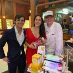 Mey Santamaría Instagram - Con @CATACHILE Presentando en la Fiesta Internacional Del Vino 2019 en Cuba a @boketoconfiteriacl que no puede ser más delicioso, sin azúcar, sin gluten, certificados y con 60% de cacao. Una verdadera delicia!Ideal para diabéticos y para todos los que tratamos de dejar La azúcar fuera de nuestra vida💞 #cuba #lomejordechile #confiteriadeautor #catachile #boketoconfiteria #chileencuba