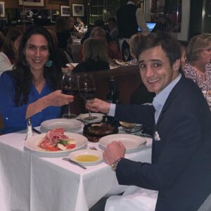Mey Santamaría Instagram - Y siguen las sorpresas en @sottovoce.cl 😜 delicioso @philiptimmermann Te adoro!💞 #celebracion #cumpleaños #comoaunareina