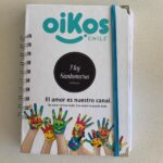Mey Santamaría Instagram - Agenda personalizada de @oikoschile.ong ✨Este sin duda debe ser de los regalos con más sentido que me han dado en la vida! 😍 Gracias @alvarezrdaniela 🥰 por ser una amiga incondicional 👩‍❤️‍👩 y tan detallista!!! Amo y adoro los detalles💞feliz si me cuentan de los suyos. 😜#detalles #yosoyoikoschile #regaloperfecto #amigaincondicional #regalodecumpleaños