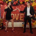 Mey Santamaría Instagram - Si!!! Acepto elegirte todos los días de mi vida!!!! @philiptimmermann 💞 Feliz día del amor a tod@s!!! Es un día para amar a DIOS, a nosotros mismos, a la pareja, los hijos a los padres, a los amigos he incluso a aquellos que no lo son pero necesitan del amor!!! 🙌💞 Abrazo apretado 🫂 a todos y más apretados para aquellos que se encuentran y se sienten solos!!!🌬 No se rindan!!! Amen con todas sus fuerzas una y otra vez. 🥰 "Solo el amor engendra la maravilla" #felizdiadelamor #amor #amordelbueno