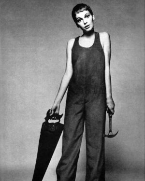 Mia Farrow Instagram - #TBT. The great Richard Avedon took these for Vogue