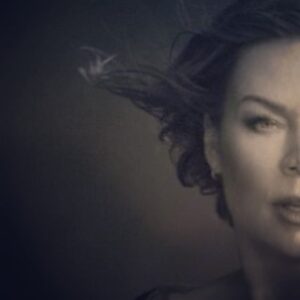 Mia Michaels Instagram - Happy Women’s Day to all my sister Goddesses! May our undeniable light , strength and creative gifts continue to make strides and much needed change in our world. Photo @gianandreadistefano ♥️#women #force #celebrate #fierce
